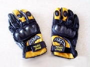 ��?��???��