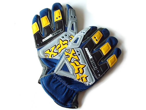 ��?��???��