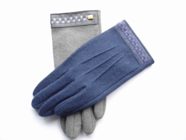 ��?��???��